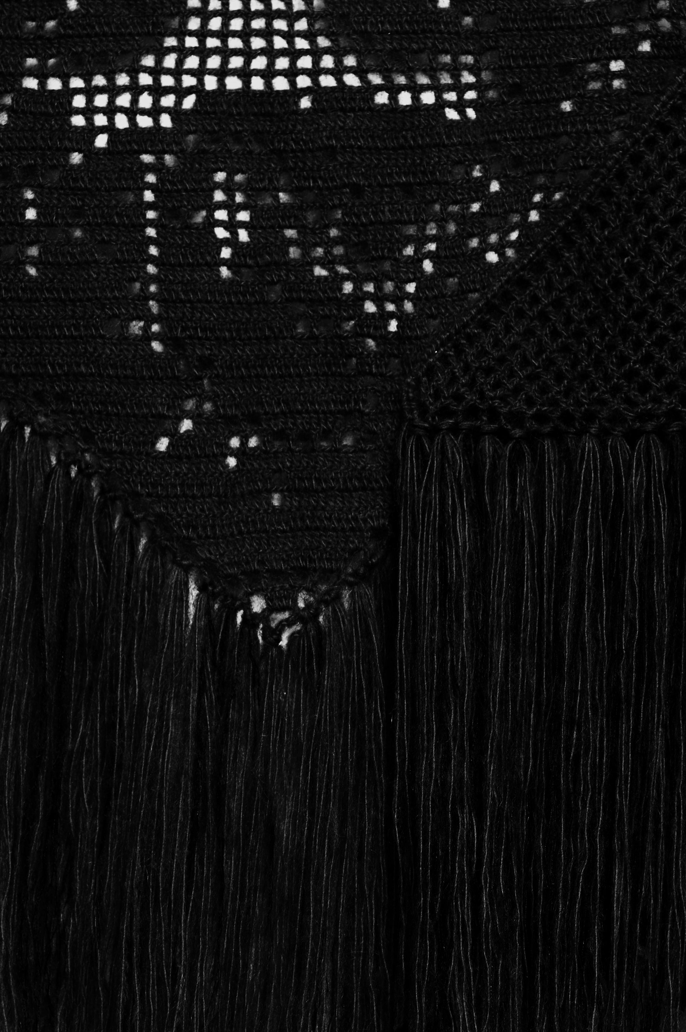 Scialle Coperta in Mohair Silk Blend, Volcanic Black, Detail